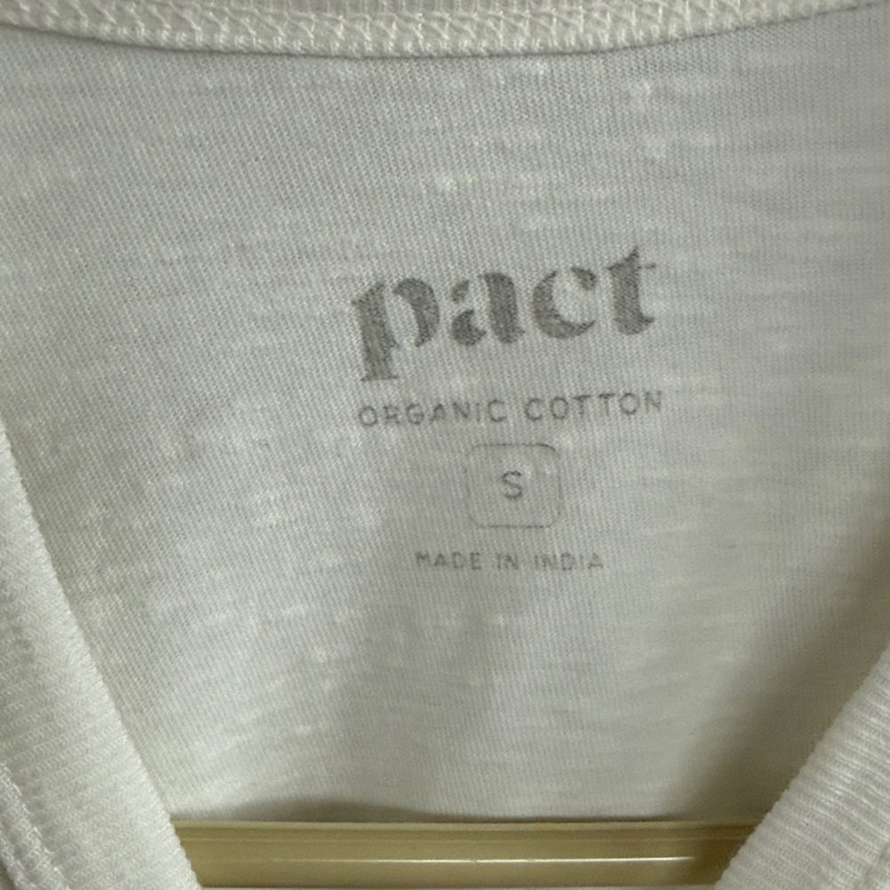 Pact Women's Short Sleeve Crewneck Tee in White - Picture 2 of 3